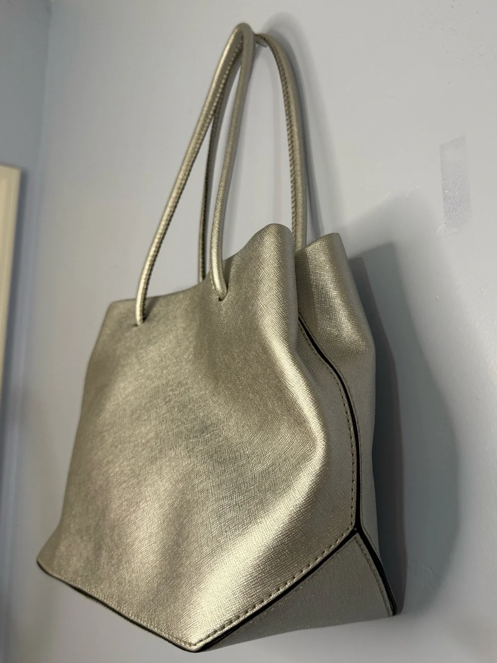 Marc Jacobs Logo Shopper Tote Bag Staffiano Leather